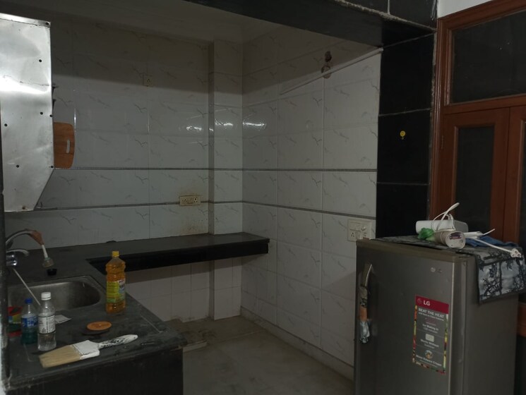 Kitchen, malviya nagar 2 Bedroom 100 Sq.Yd. Builder Floor In Malviya Nagar Delhi 9477394