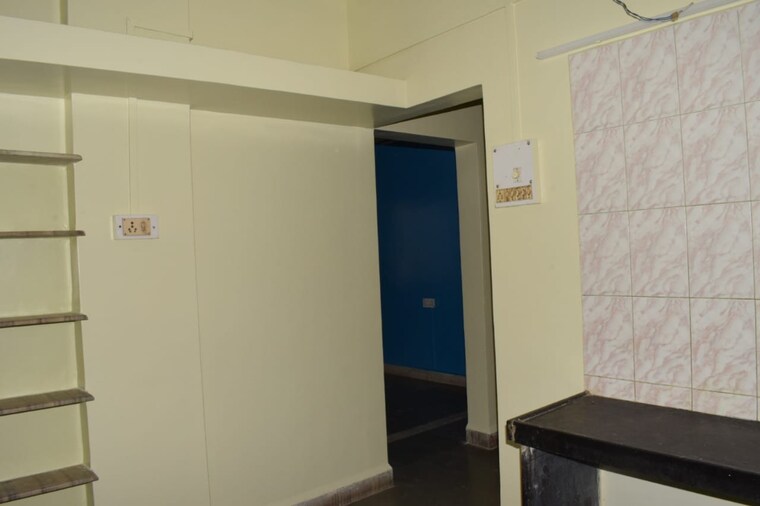 Room, vanaz-corner 2 Bedroom 740 Sq.Ft. Apartment In Kothrud Pune 9477422