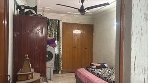  Pg For Rent in Rohini Sector 8