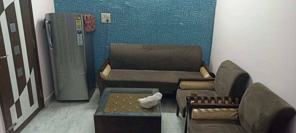 2 BHK Builder Floor For Rent in Rohini