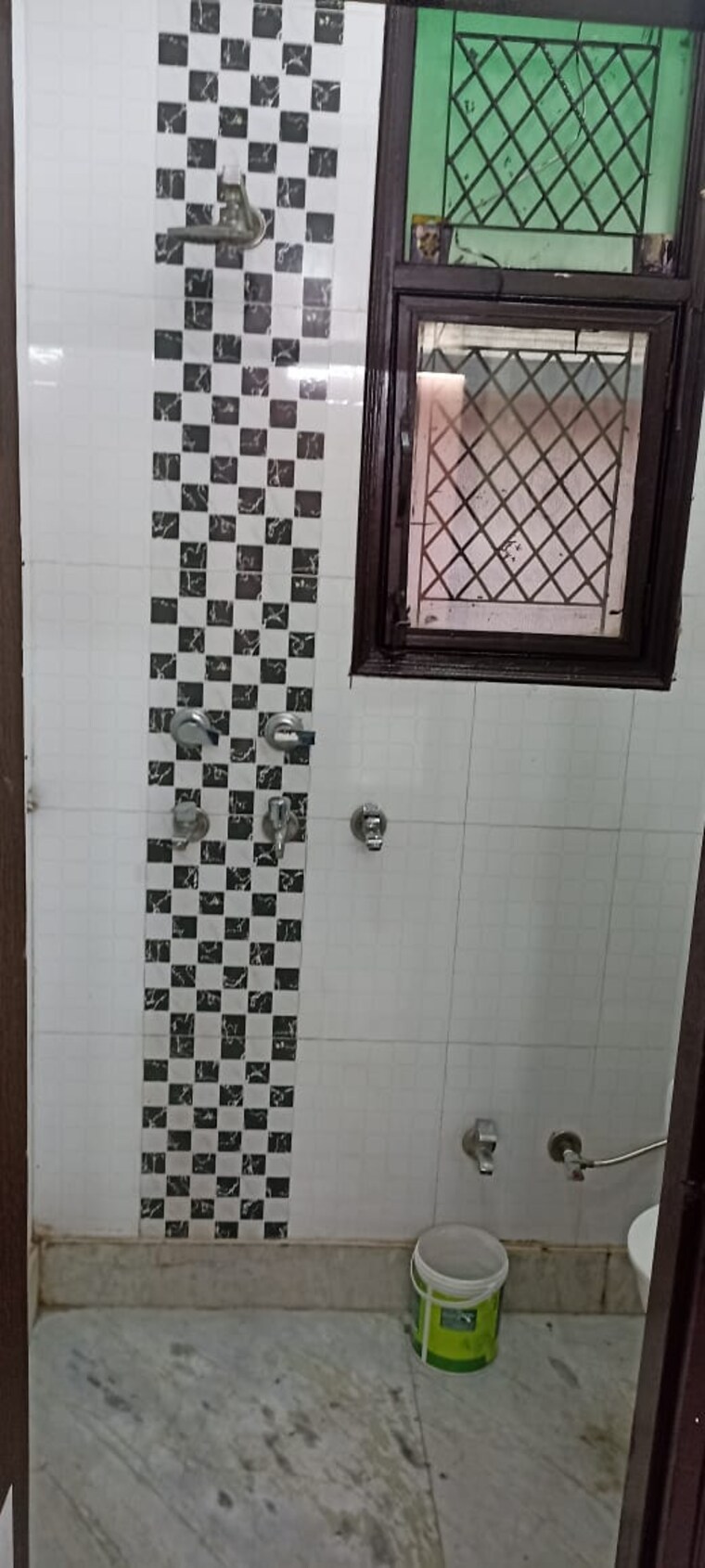 Bathroom, rohini 2 Bedroom 800 Sq.Ft. Builder Floor In Rohini Delhi 9477525