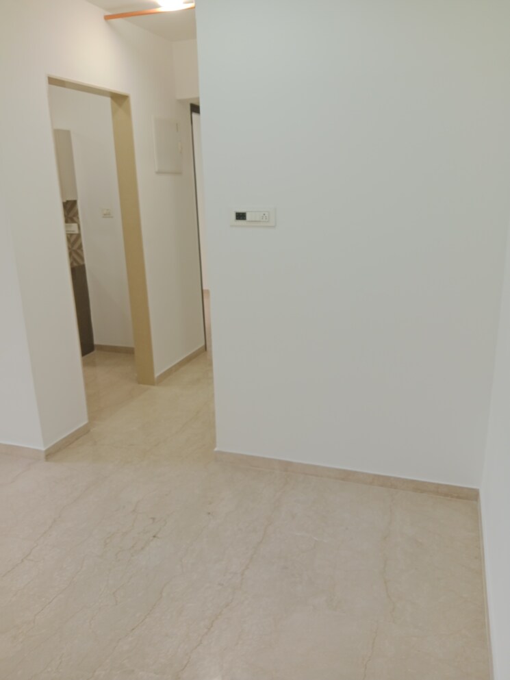 Living Room, platinum-life 2 Bedroom 665 Sq.Ft. Apartment In Andheri West Mumbai 9477631