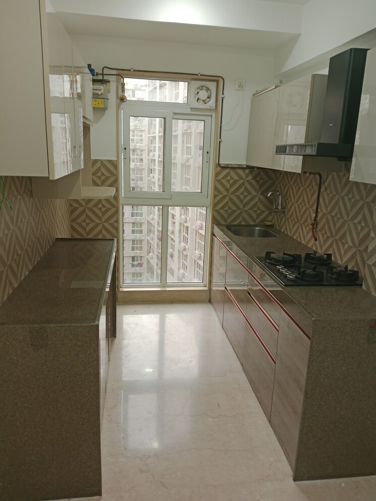 Kitchen, platinum-life 2 Bedroom 665 Sq.Ft. Apartment In Andheri West Mumbai 9477631