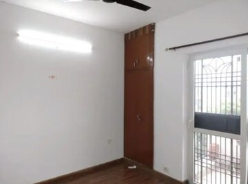 Room in 3 BHK Builder Floor at BPTP Park Elite Floors Sector 88, Sector 88 – for Rent