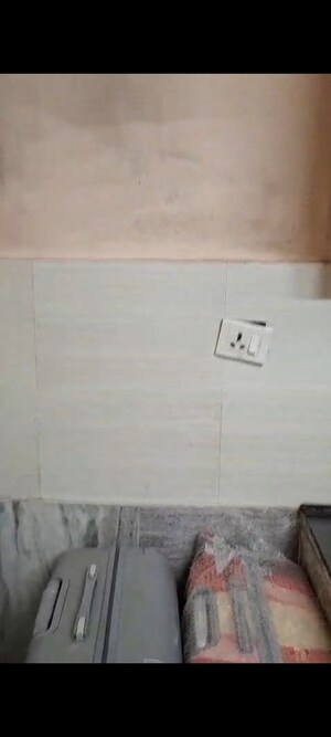 Room in 2 BHK Builder Floor at Prashant Vihar – for Rent