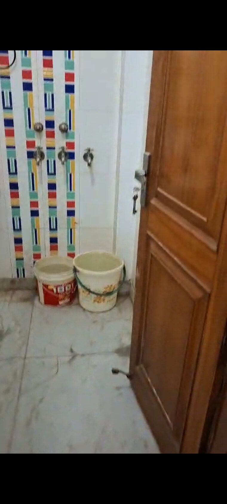 Bathroom, prashant vihar 2 Bedroom 800 Sq.Ft. Builder Floor In Prashant Vihar Delhi 9477567