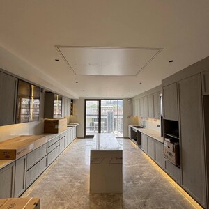 Building Lobby in 4 BHK Builder Floor at BPTP Amstoria Country Floor, Sector 102 – for Sale