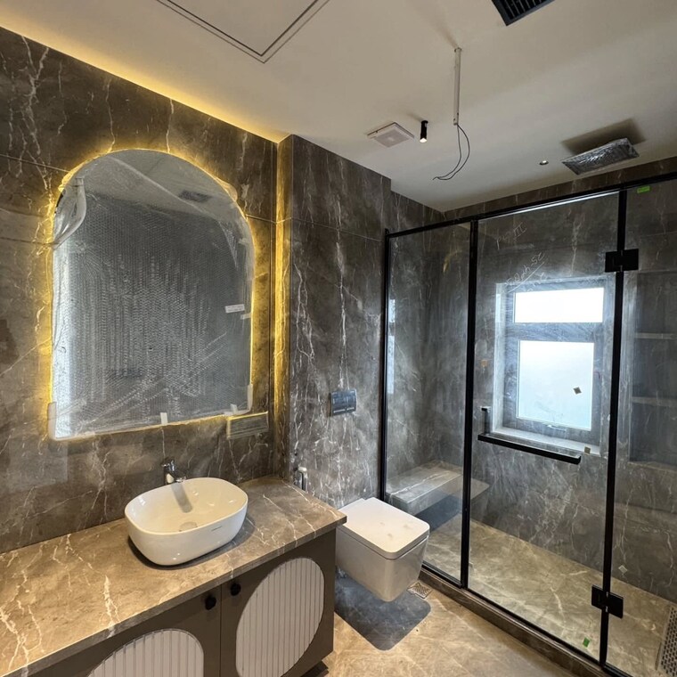 Bathroom, bptp-amstoria-country-floor 4 Bedroom 2850 Sq.Ft. Builder Floor In Sector 102 Gurgaon 9477597