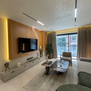 Living Room in 4 BHK Apartment at Gurukrupa Alaknanda, Gulmohar Colony – for Sale