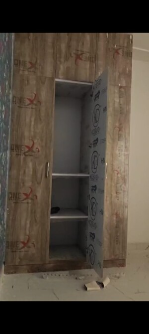 Furnished Amenities in 2 BHK Builder Floor at KRC Apartments, Sector 49 – for Sale