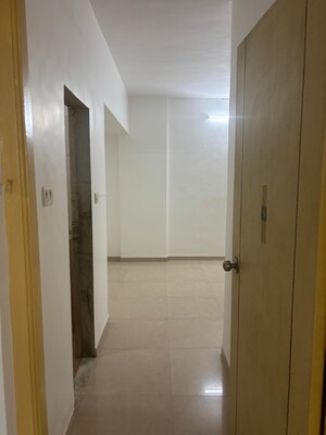 Room in 2 BHK Apartment at Neelkanth Greens, Manpada – for Rent