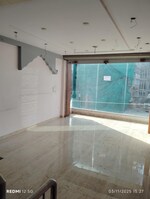 1250 Sq.Ft. Showroom in Raja Park