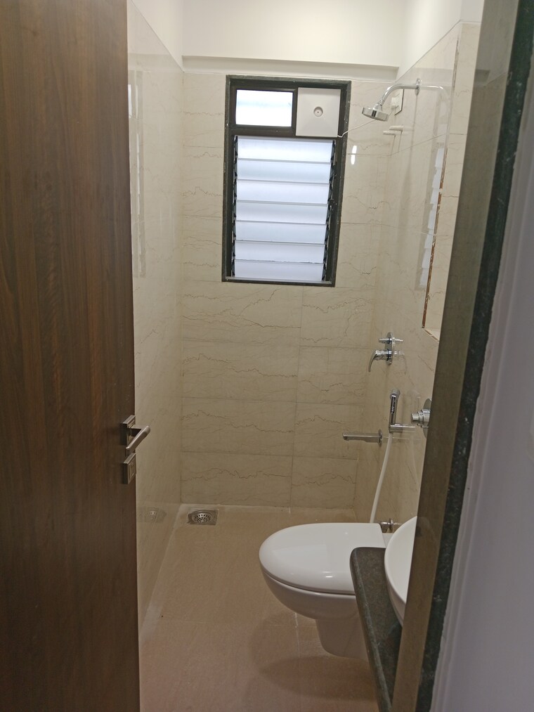 Bathroom, platinum-53-west 2 Bedroom 650 Sq.Ft. Apartment In Andheri West Mumbai 9477787
