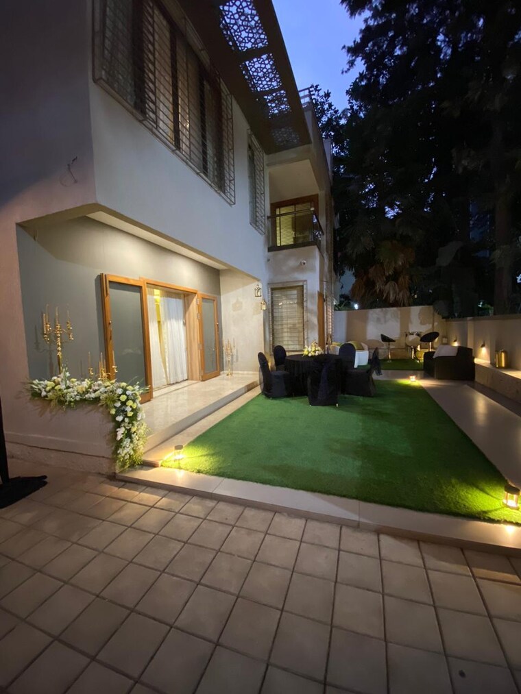 Balcony, varsha-park-society 5 Bedroom 2700 Sq.Ft. Villa In Pashan Pune 9477853