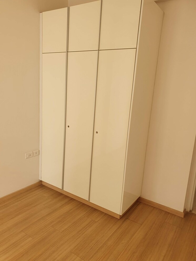 Room, dlf-the-primus 3 Bedroom 1818 Sq.Ft. Apartment In Sector 82a Gurgaon 9477858