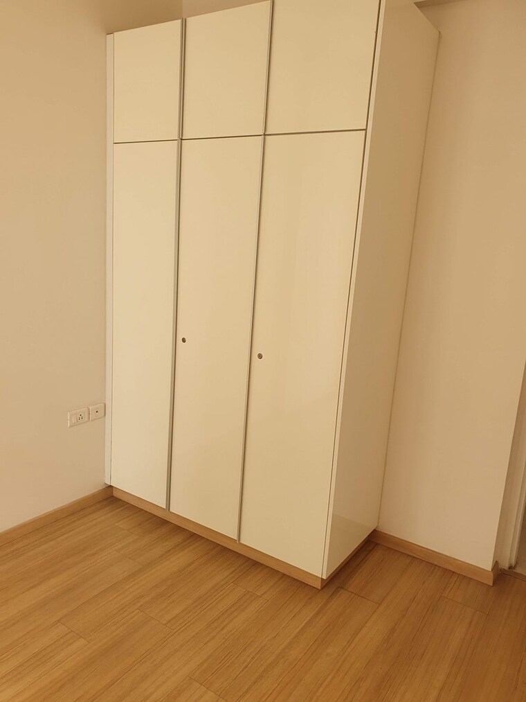 Room, dlf-the-primus 3 Bedroom 1818 Sq.Ft. Apartment In Sector 82a Gurgaon 9477858