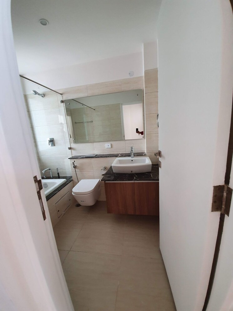 Kitchen, dlf-the-primus 3 Bedroom 1818 Sq.Ft. Apartment In Sector 82a Gurgaon 9477858