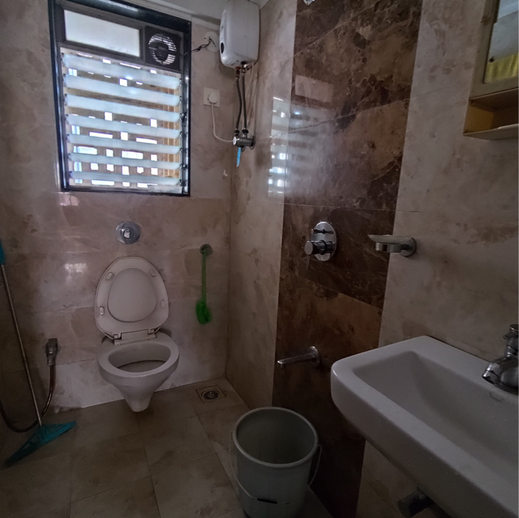 Bathroom, amal-aspen-park 1.5 Bedroom 572 Sq.Ft. Apartment In Sonawala Industry Estate Mumbai 9477865