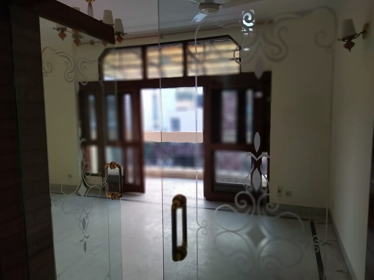 Floor Plan, chittaranjan park 3 Bedroom 1300 Sq.Ft. Builder Floor In Chittaranjan Park Delhi 9477915