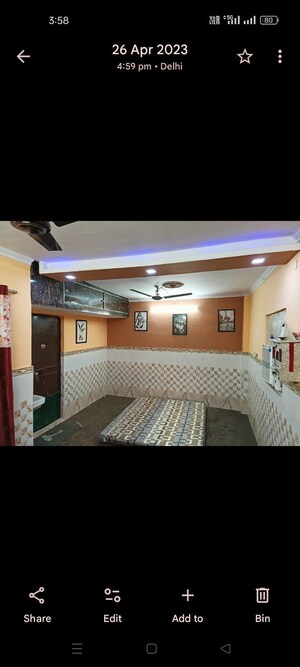 Bedroom in 1 RK Builder Floor at Shalimar Bagh – for Rent