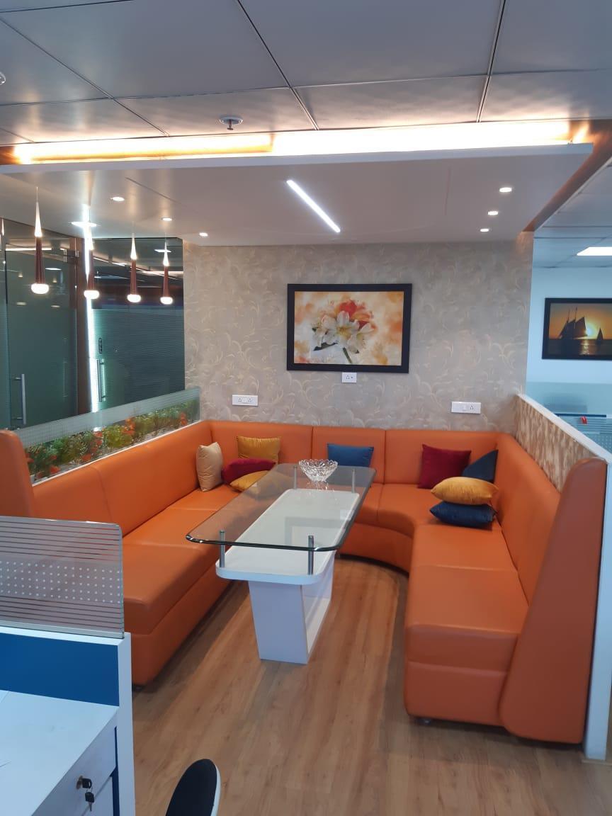 Office Space For Sale in Yashwant Niwas Road