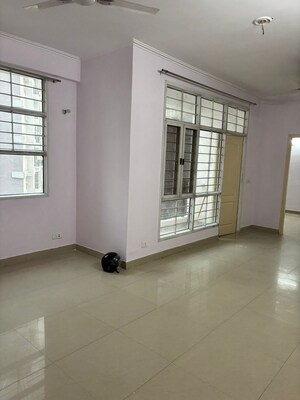Room in 3 BHK Apartment at Eldeco Saubhagyam, Vrindavan Yojna – for Rent