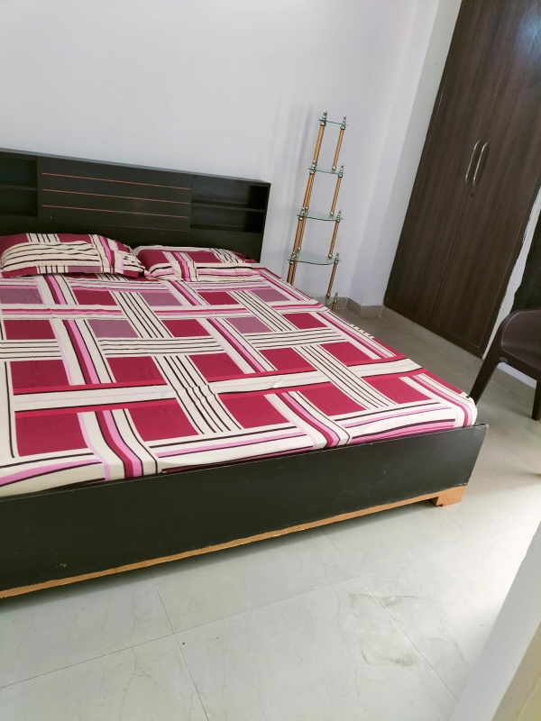 1 BHK Apartment For Rent in Supertech Cape Town