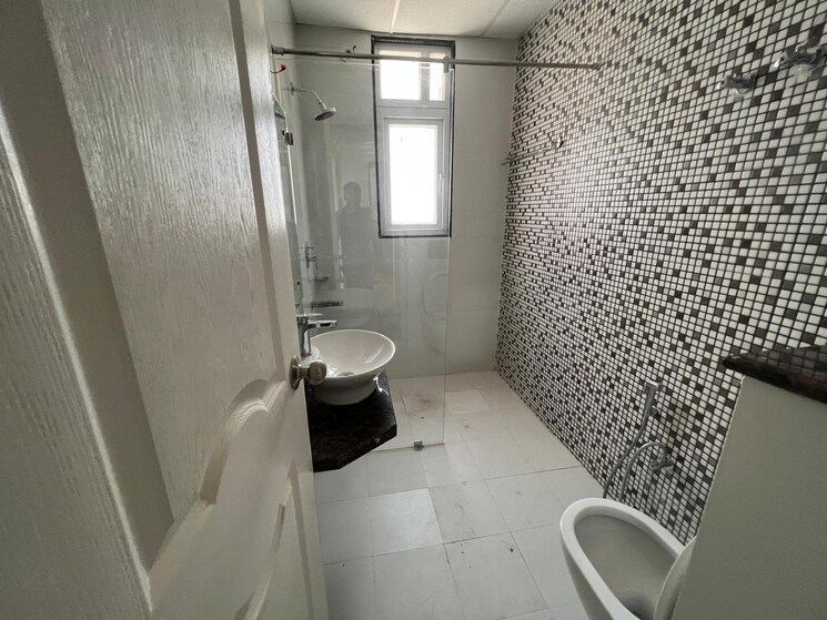 Bathroom, chandra-panorama 2 Bedroom 703 Sq.Ft. Apartment In Sushant Golf City Lucknow 9477918