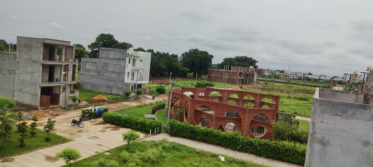 Plot For Sale in Attalika Palms