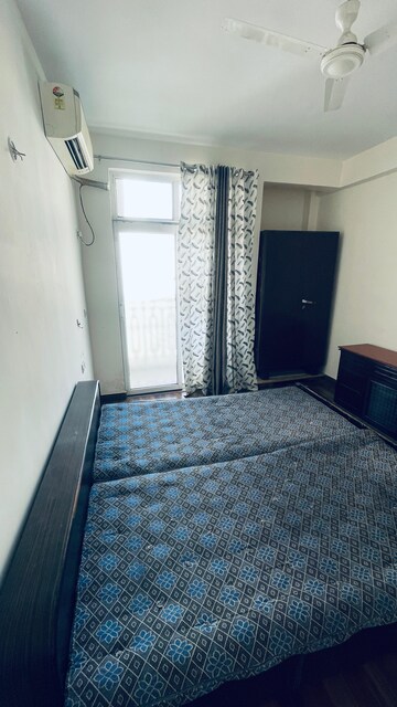 Bedroom in 3 BHK Apartment at Omaxe The Palace, Gomti Nagar – for Rent