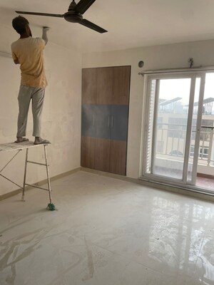 Room in 2 BHK Apartment at Rishita Mulberry Heights, Sushant Golf City – for Rent