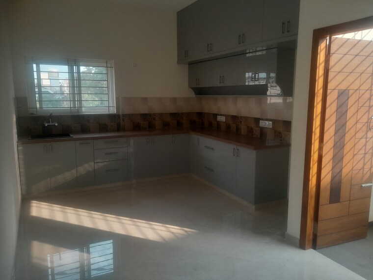 Kitchen, nri layout 2 Bedroom 1200 Sq.Ft. Builder Floor In Nri Layout Bangalore 9477927