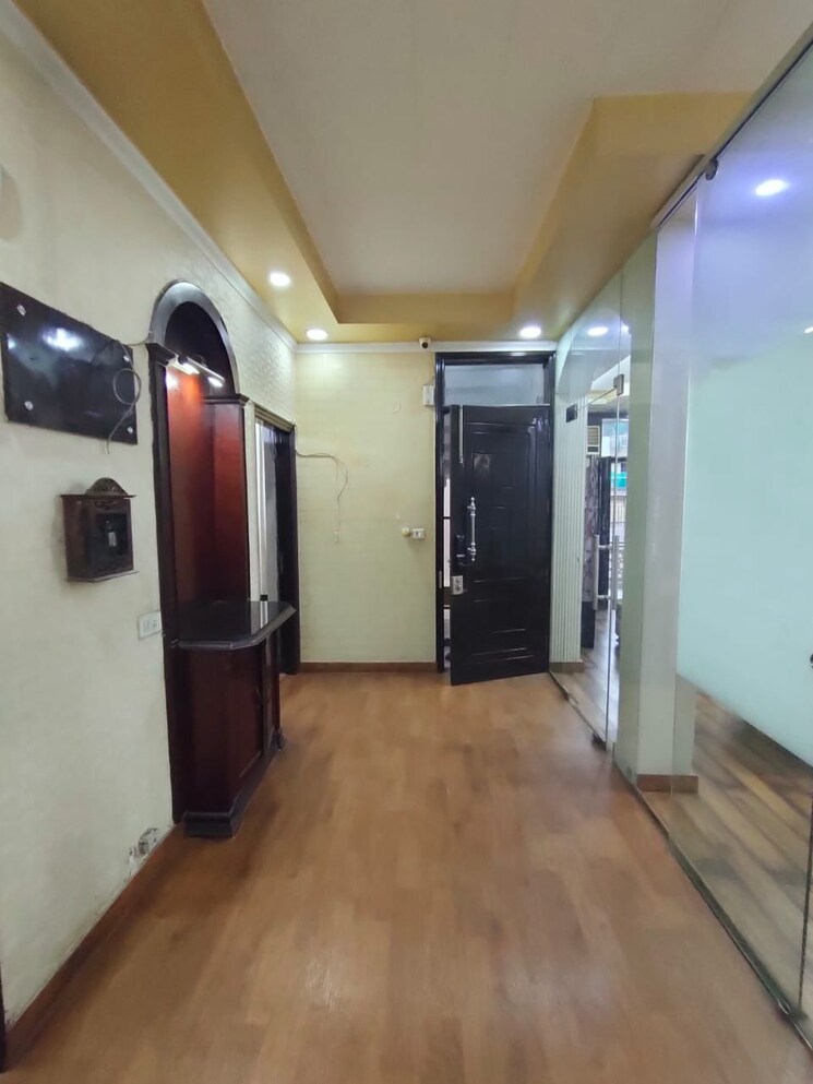 Room, prashant vihar 3 Bedroom 1800 Sq.Ft. Builder Floor In Prashant Vihar Delhi 9477971