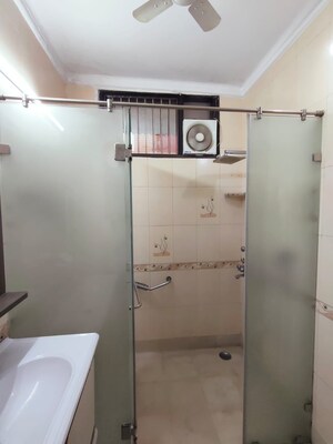 Furnished Amenities in 3 BHK Builder Floor at Prashant Vihar – for Rent