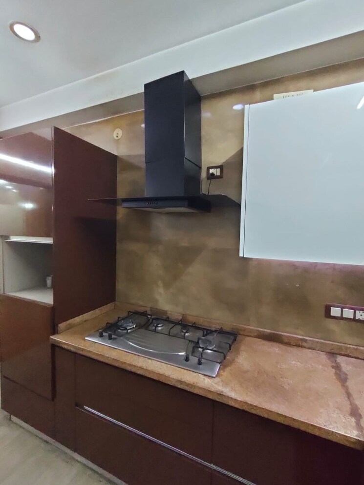 Kitchen, prashant vihar 3 Bedroom 1800 Sq.Ft. Builder Floor In Prashant Vihar Delhi 9477971