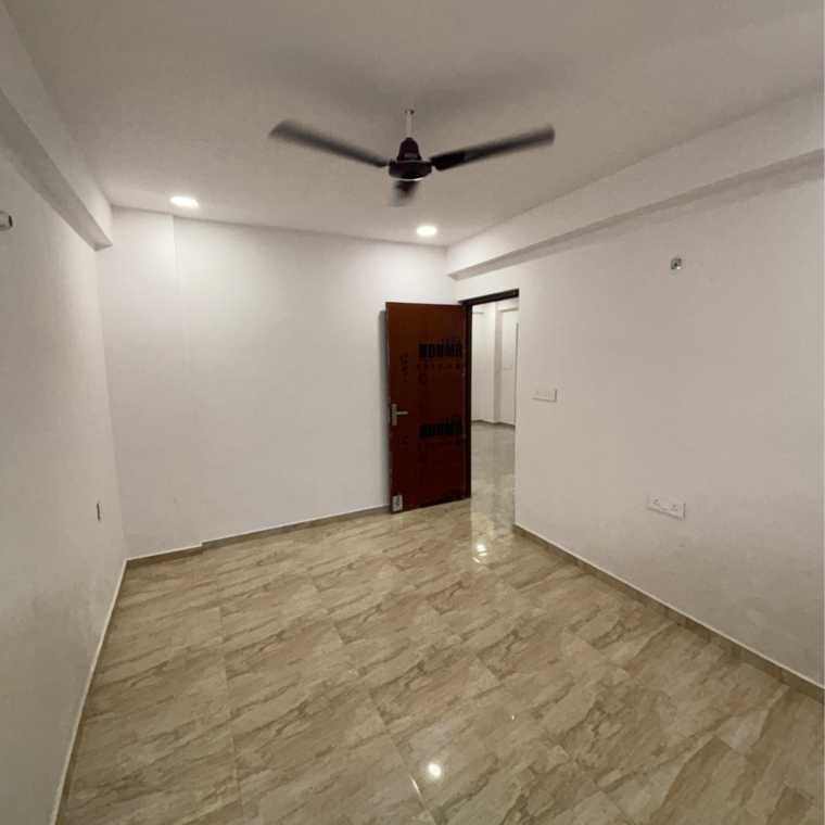 Master Bedroom, dream-galaxy 1 Bedroom 760 Sq.Ft. Apartment In Vikash Khand Lucknow 9477976