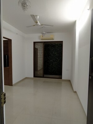 Furnished Amenities in 2 BHK Apartment at Tiara Hills, Mira Road – for Sale