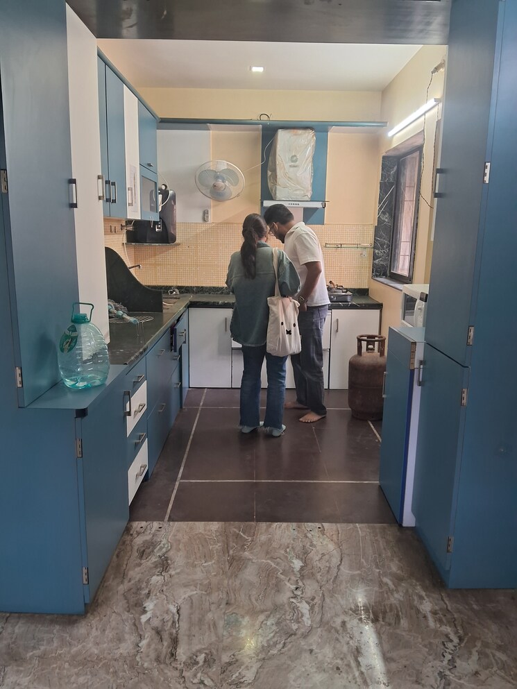 Kitchen, la-chapelle 3 Bedroom 1550 Sq.Ft. Apartment In Baner Pune 9478003