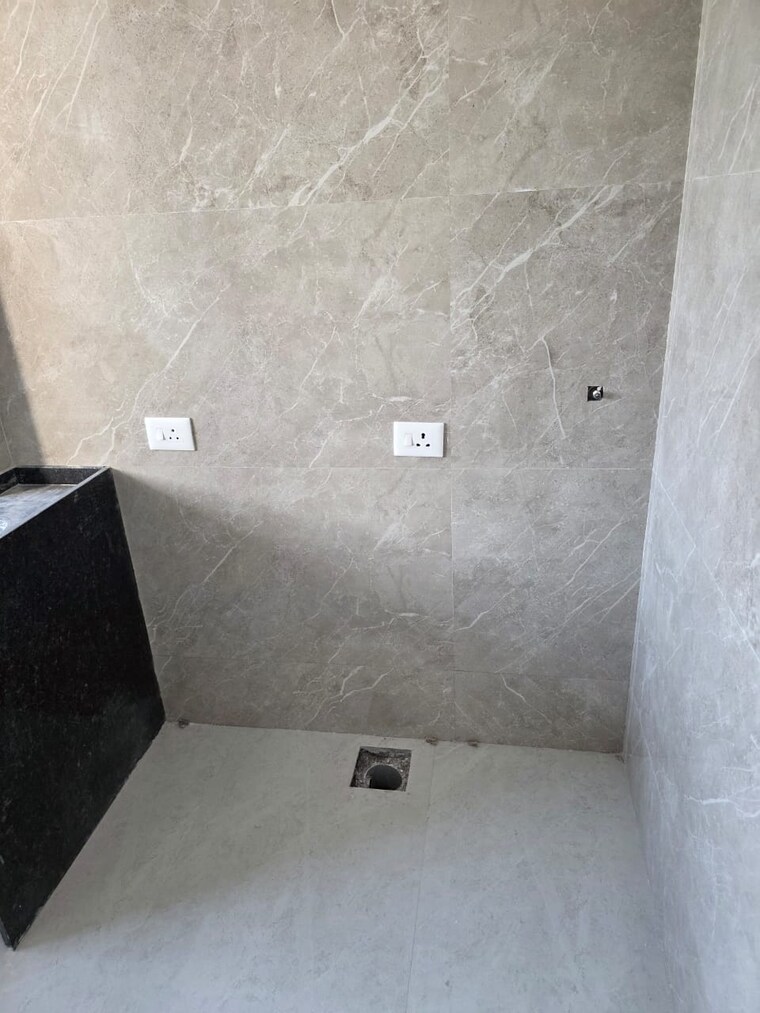 Bathroom, chembur 1 Bedroom 481 Sq.Ft. Apartment In Chembur Mumbai 9478083