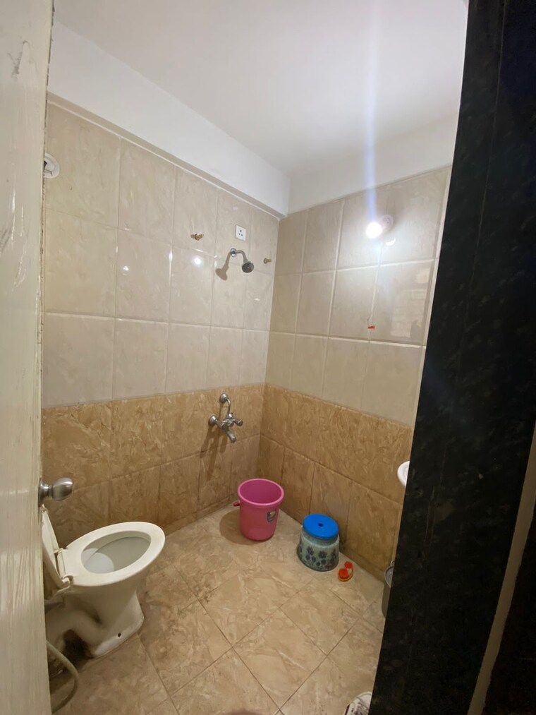 Bathroom, kothrud 1 Bedroom 600 Sq.Ft. Apartment In Kothrud Pune 9478152