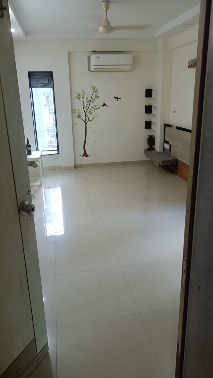 Room, silver-sand-chs 4 Bedroom 1700 Sq.Ft. Apartment In Andheri West Mumbai 9478150