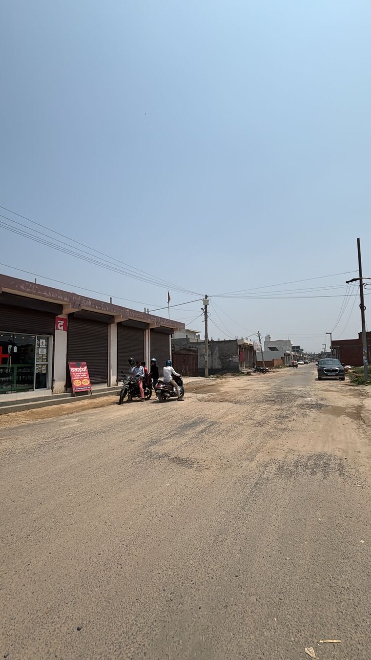  Parking, mohan garden  40 Sq.Yd. Plot In Mohan Garden Delhi 9478132