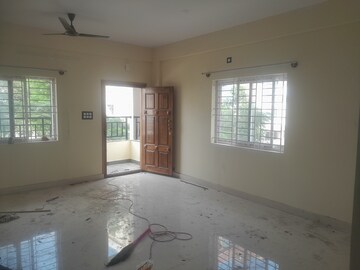 Room in 2 BHK Apartment at Ramamurthy Nagar – for Rent