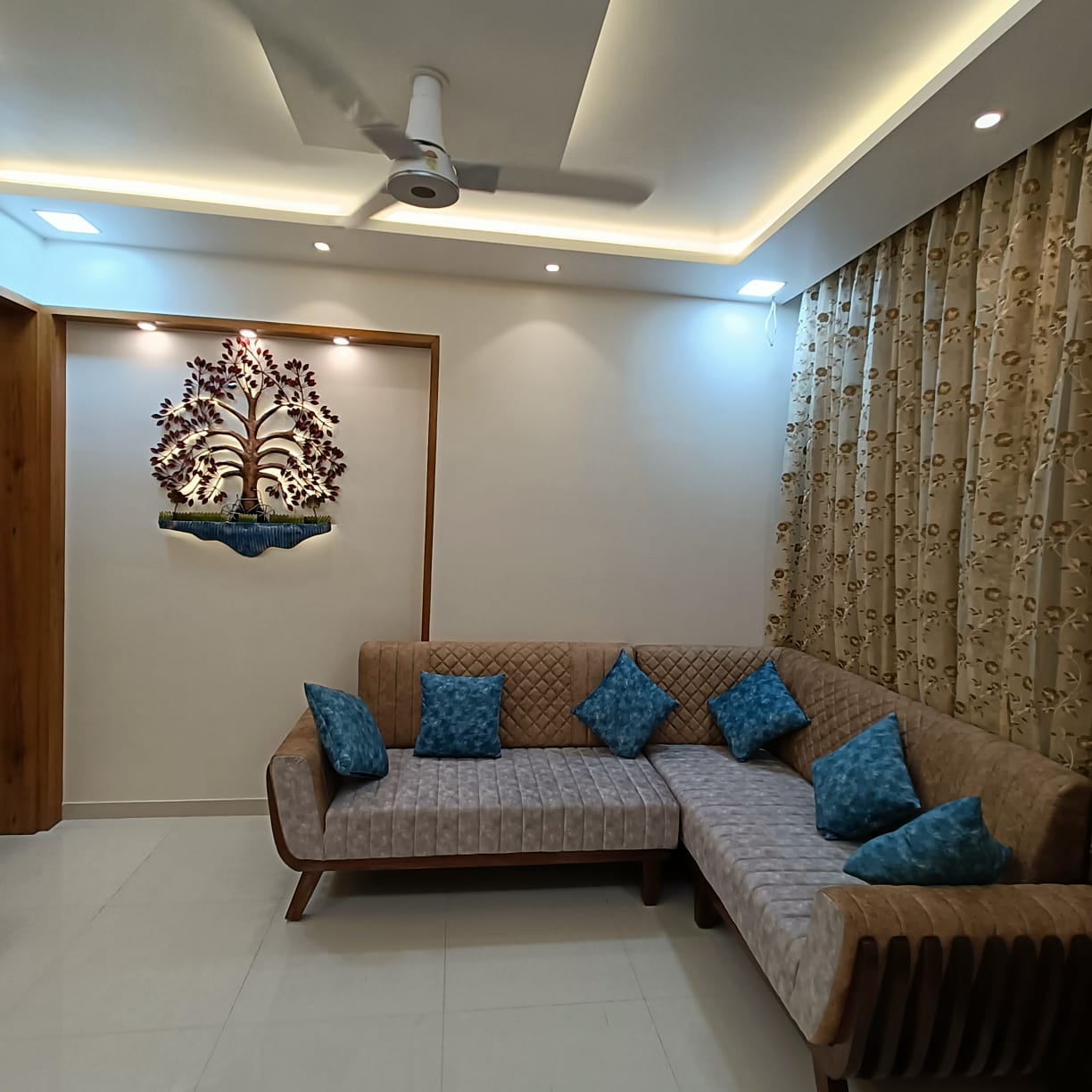 2 BHK Apartment For Rent in 5Star Royal Mystic