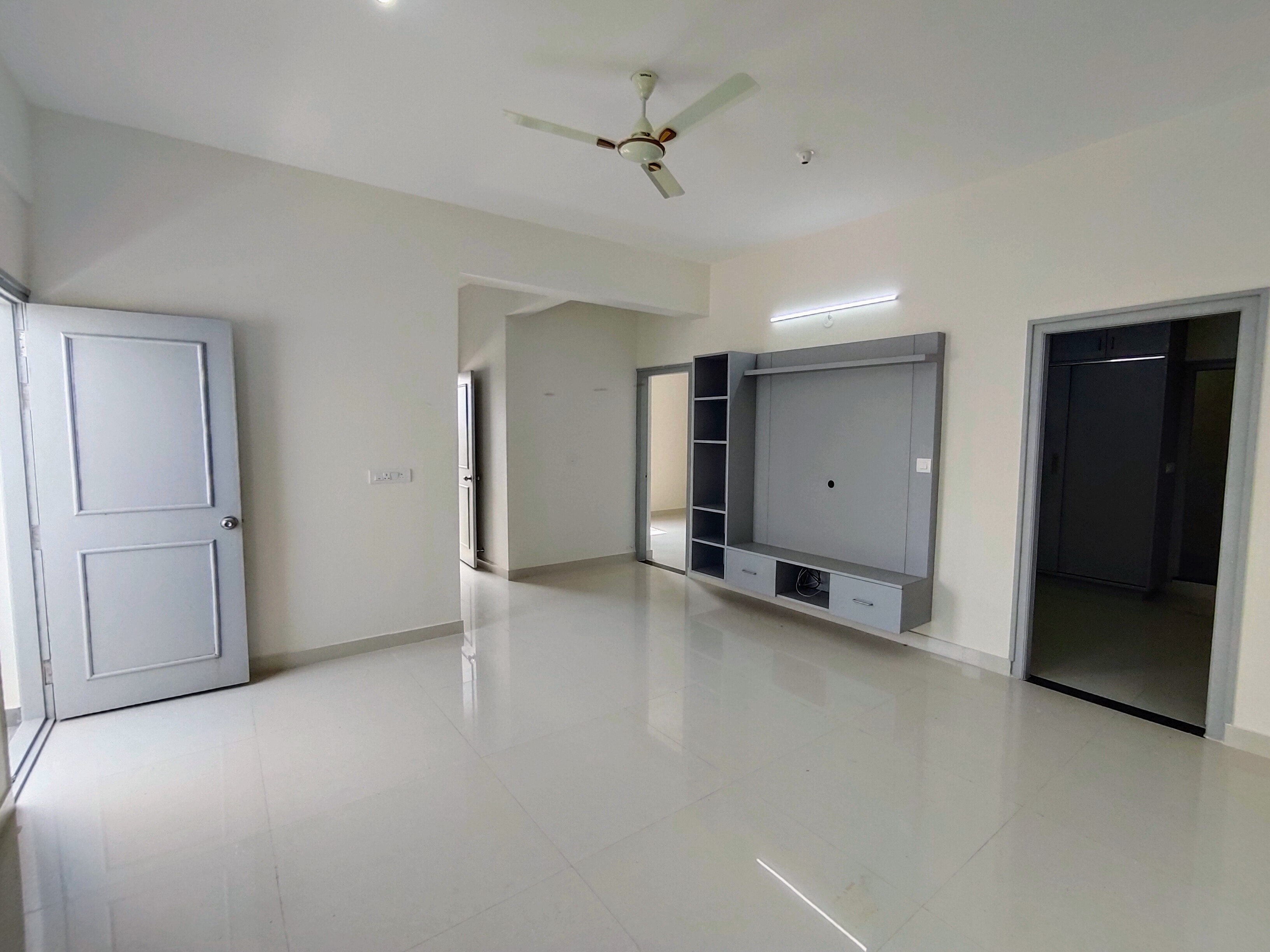 2 BHK Apartment For Rent in New Nr Lotus 