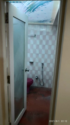 Bathroom in 2 BHK Apartment at Kothrud – for Rent