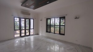 Room in 4 BHK Villa at Prestige Bougainvillea, Whitefield – for Rent