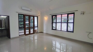 Room in 4 BHK Villa at Prestige Bougainvillea, Whitefield – for Rent