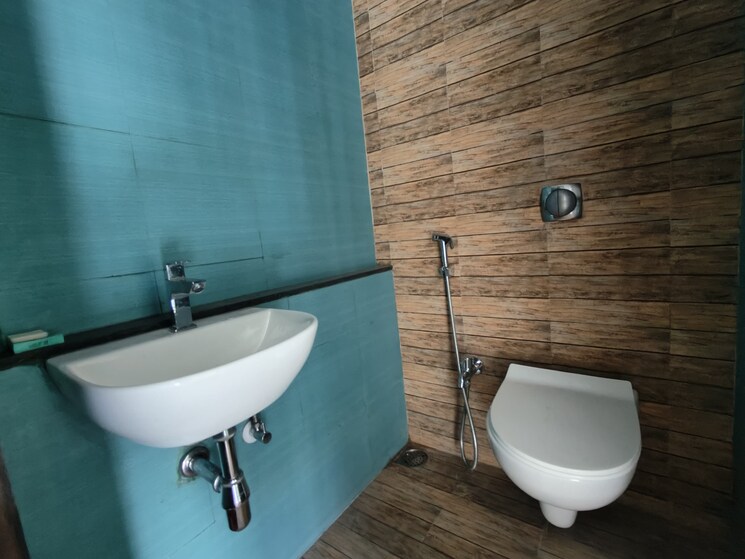 Bathroom, lodha-crown-quality-homes 2 Bedroom 497 Sq.Ft. Apartment In Majiwada Thane 9478290