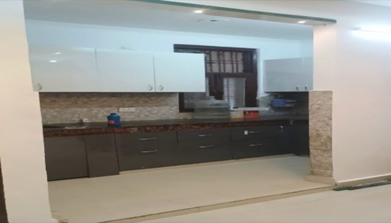 Kitchen, vaishali sector 5 2 Bedroom 1050 Sq.Ft. Builder Floor In Vaishali Sector 5 Ghaziabad 9478373
